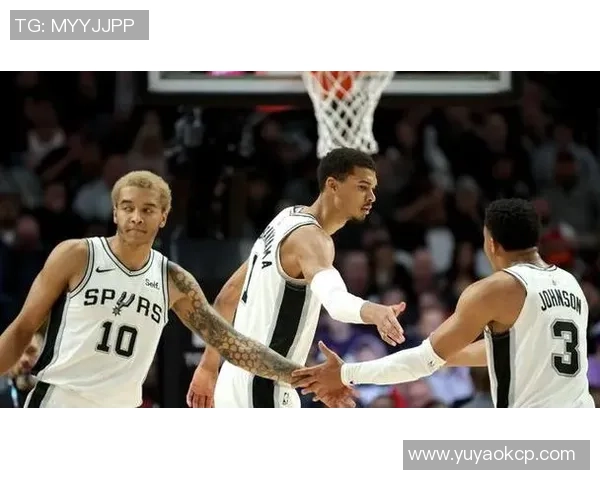 2021年3月3日马刺与尼克斯激战回顾精彩瞬间与球员表现分析